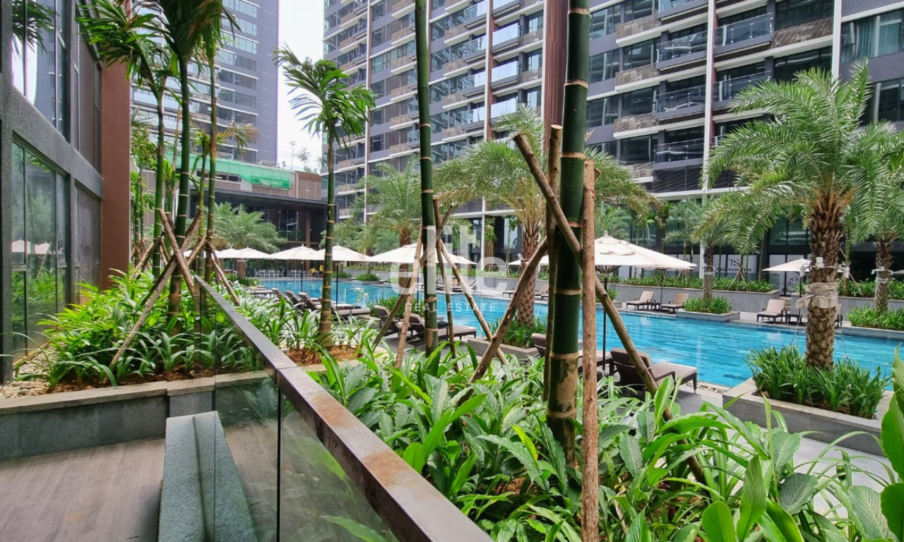 THE RIVER - Chuyển nhượng Căn hộ Duplex 3 phòng ngủ, 1 bước ra hồ bơi