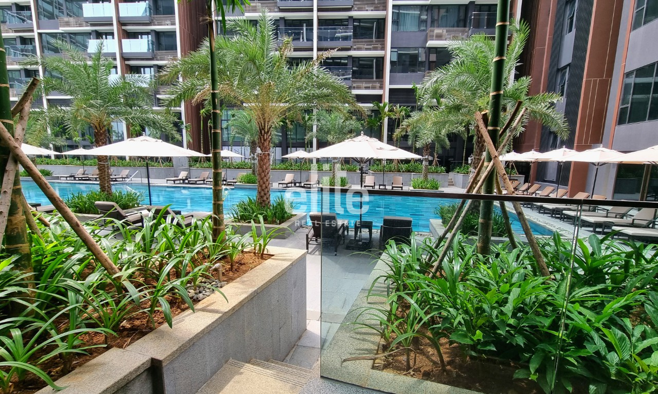THE RIVER - Chuyển nhượng Căn hộ Duplex 3 phòng ngủ, 1 bước ra hồ bơi