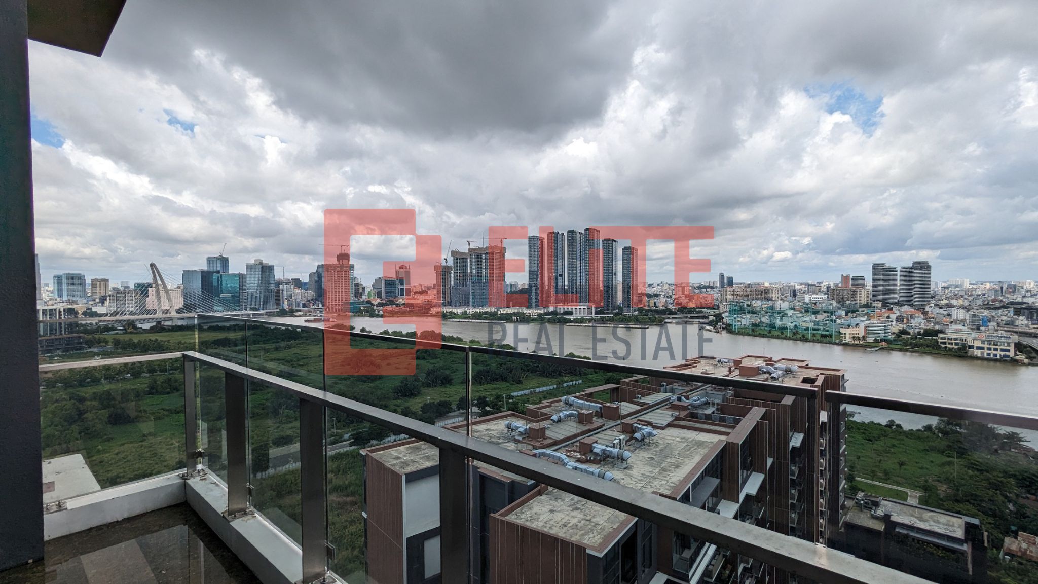 THE RIVER - Penthouse hoa hậu tầng cao, 3 mặt view thoáng