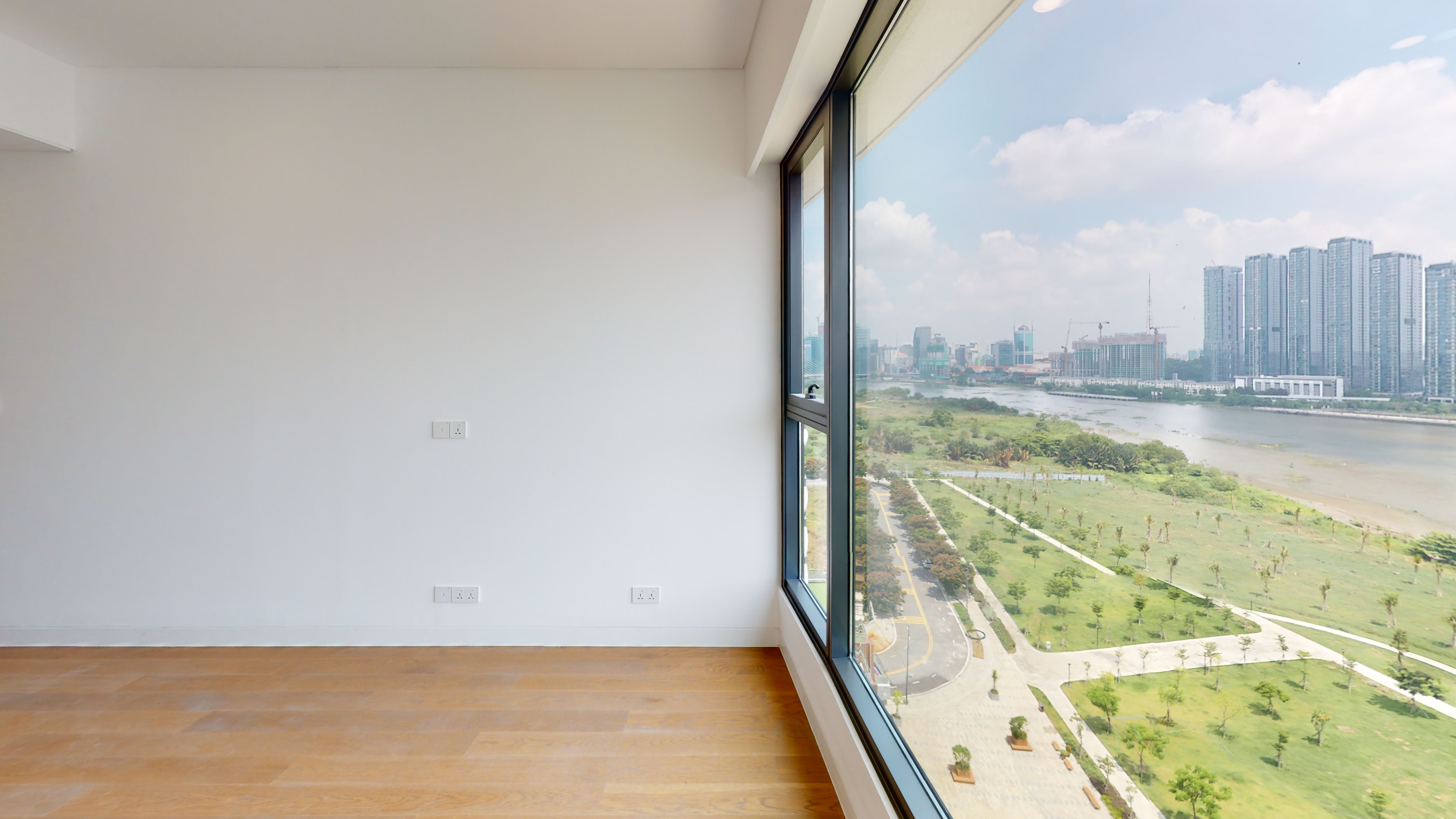 THE RIVER - Căn 4PN tầng cao view tuyệt đẹp, giá tốt nhất rổ hàng chuyển nhượng.